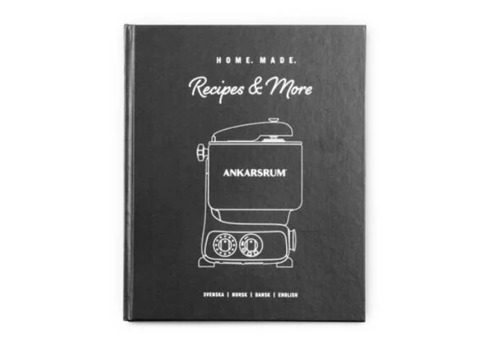 Ankarsrum receptbok med omslag som visar olika bakverk och maträtter.